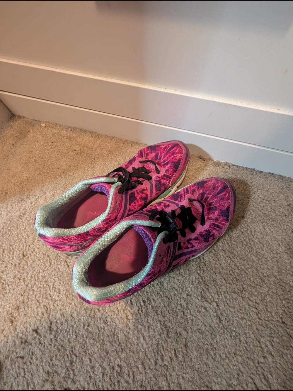 Purple and Pink Athletic Shoe (Size US 9.5)